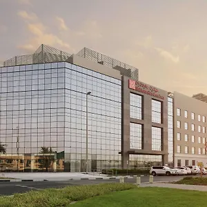 Отель Hilton Garden Jumeirah