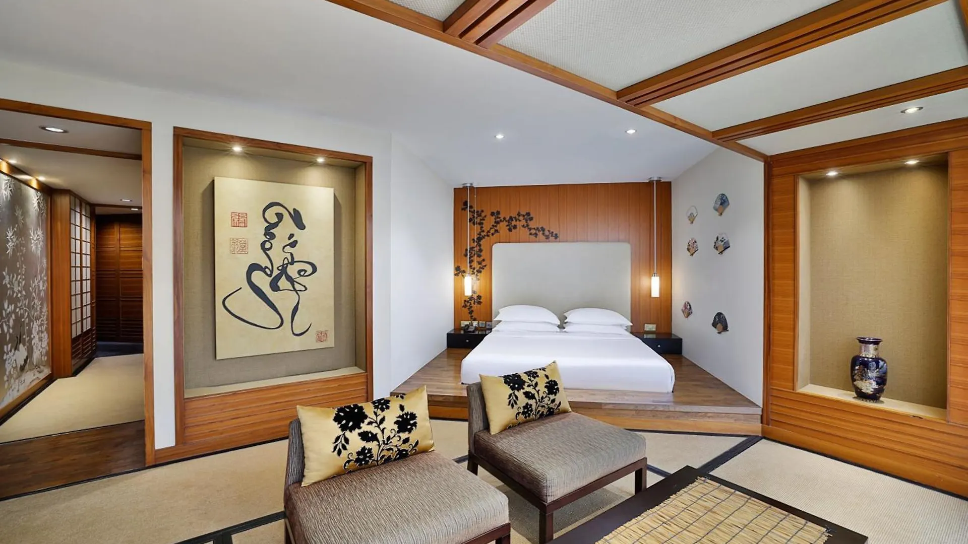 Sheraton Dubai Creek Hotel & Towers